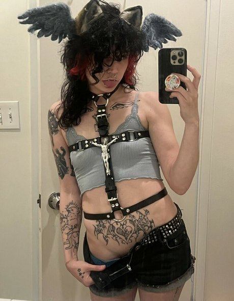 CanineCrucifix leaked only fans