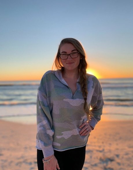 Fiona Sweeney onlyfans striptease