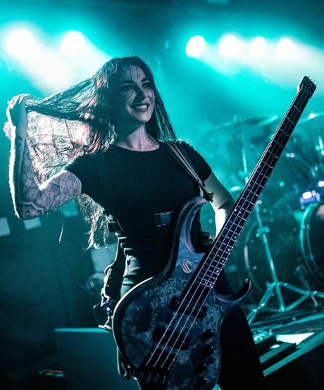 Alice Lane Pandini ass onlyfans