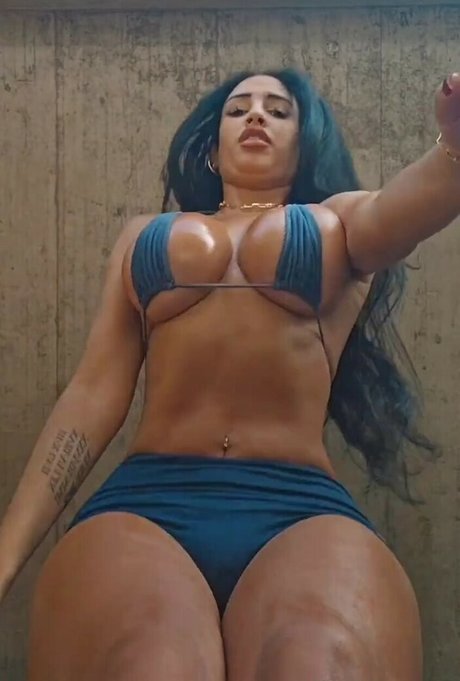 Mikaelabrbs nude only fans leaks