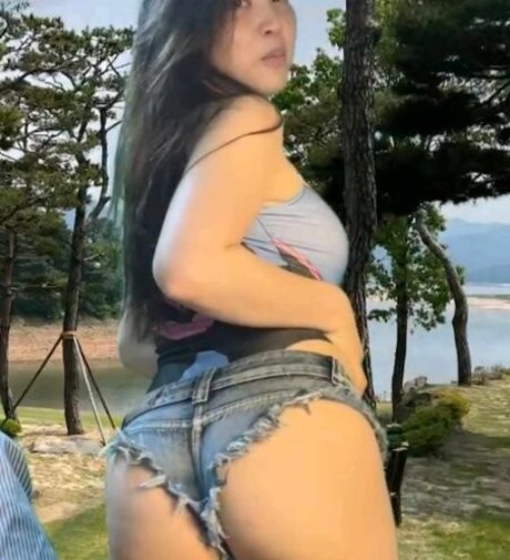 vigo onlyfans art xxx scene