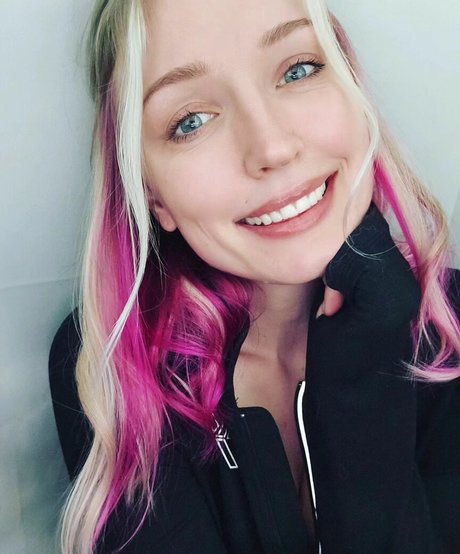 Elinasky leaked onlyfans content