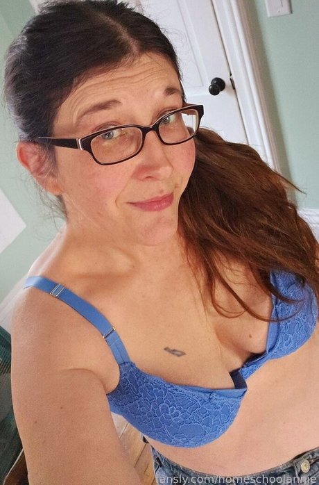 homeschoolannie  render