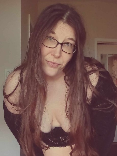 homeschoolannie onlyfans leak ass