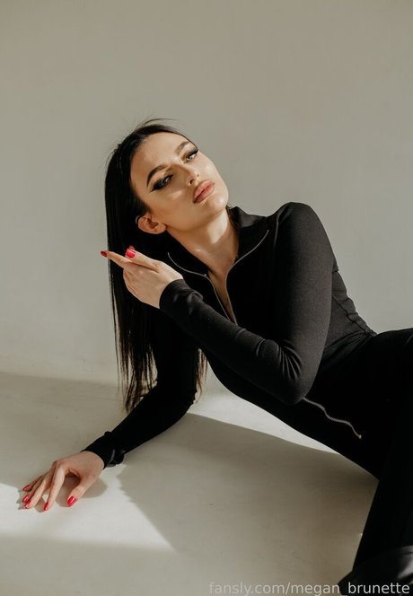 megan brunette onlyfans leakd