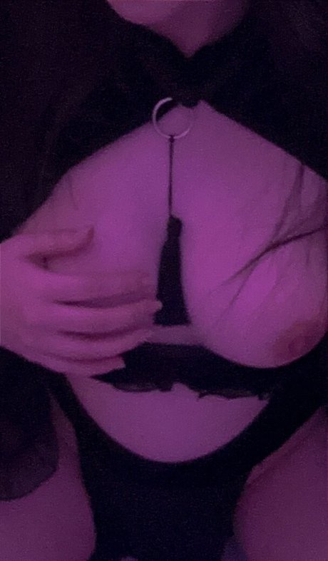 DreamyIzumiVA onlyfans sexy