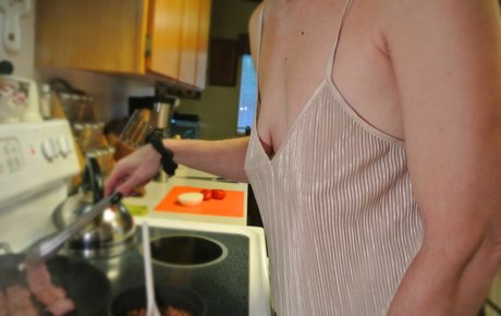 Longpussy onlyfans model