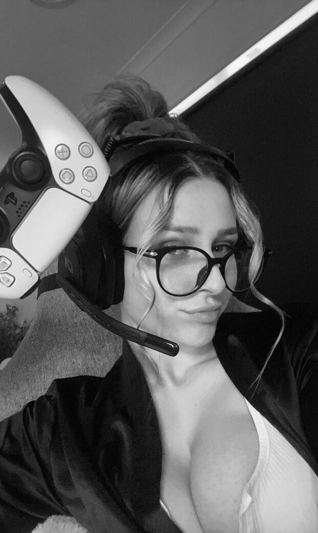 Cobyymj onlyfans striptease