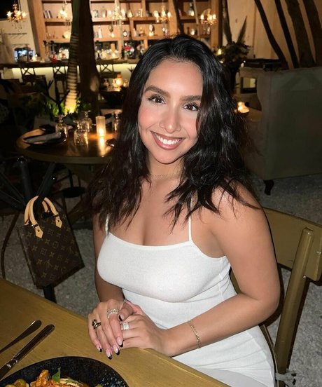 Deyaris Arai onlyfans pics nude