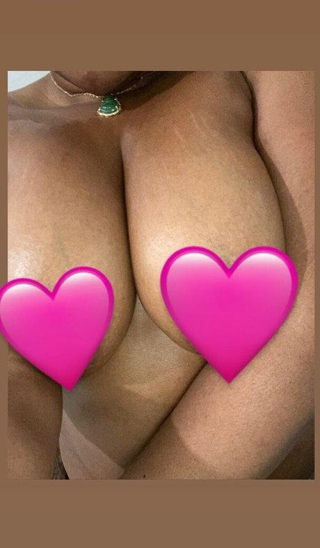 blaxkbunny onlyfans fotos