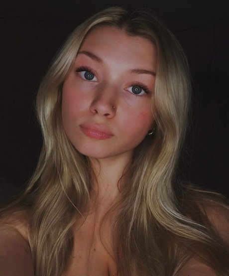 Sara Brooks new onlyfans leaks