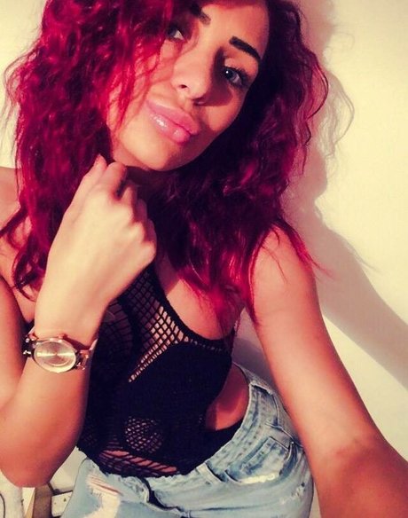 Iasmina Roxana onlyfans sexy