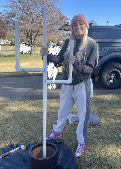 maddyspremium onlyfans ass