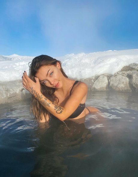 aubreyallia Profile image