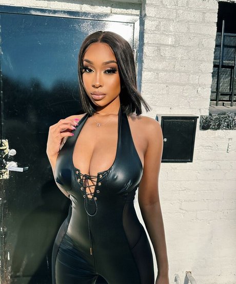 viandradunn onlyfans porn