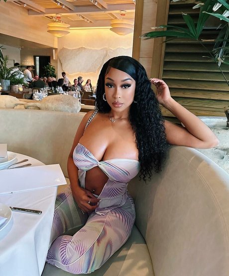 viandradunn onlyfans naked leaked