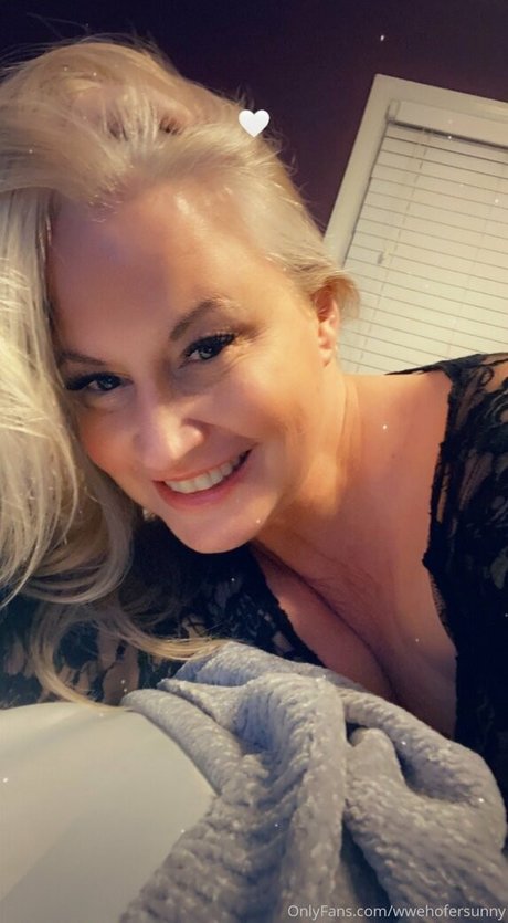 asian female onlyfans free xxx snapshot