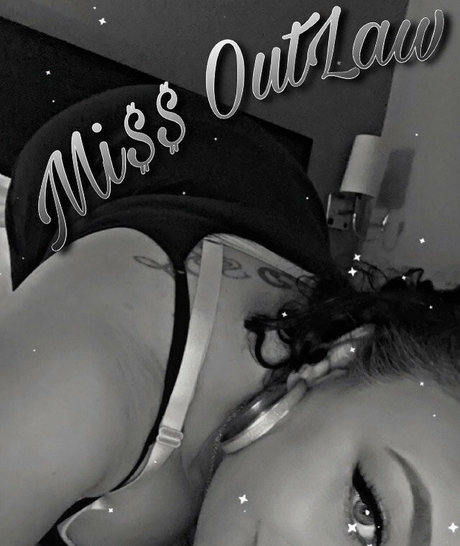 missoutlawakaladyk onlyfans porn