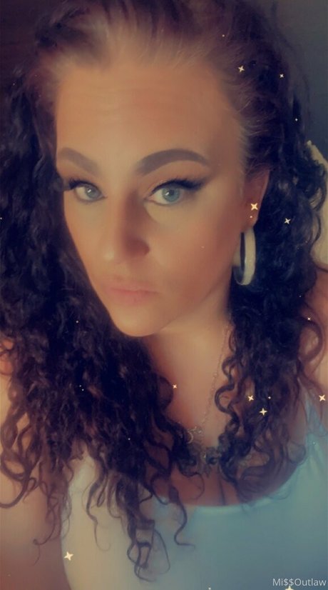missoutlawakaladyk free onlyfans