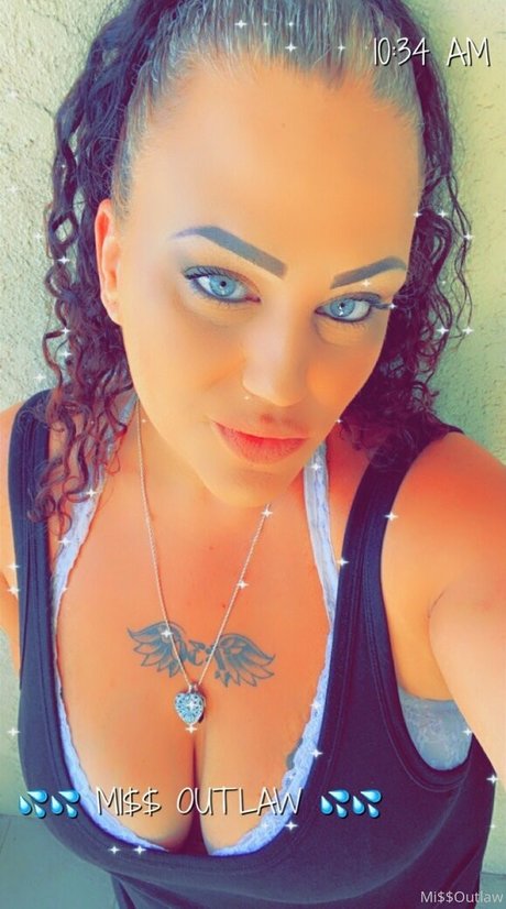 missoutlawakaladyk  picture