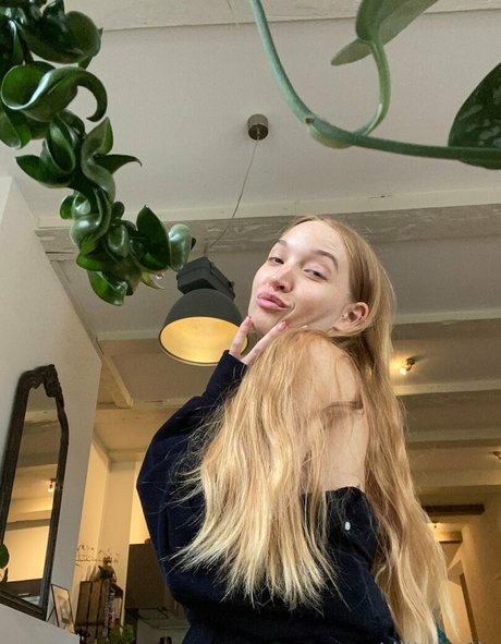 Lilijasmijn onlyfans boobs