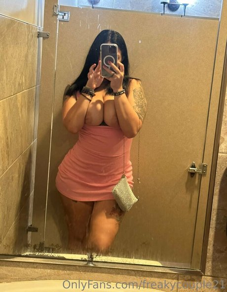 freakycouple21 fans only