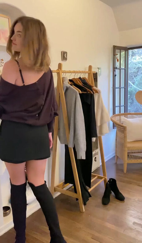 Lili Simmons onlyfans porn