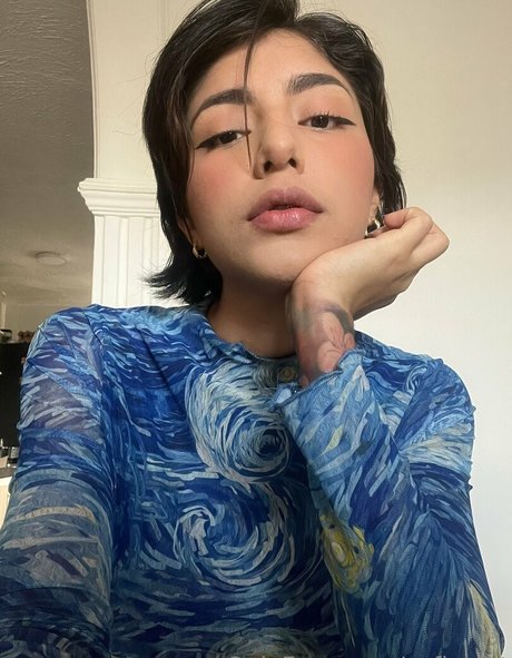 sofiakiut onlyfans nude tits