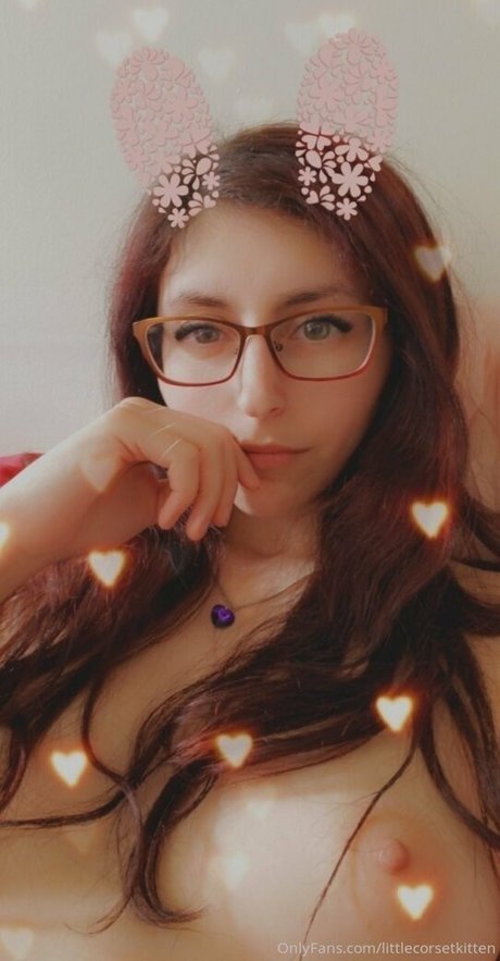 littleeevee66 only fans leaks