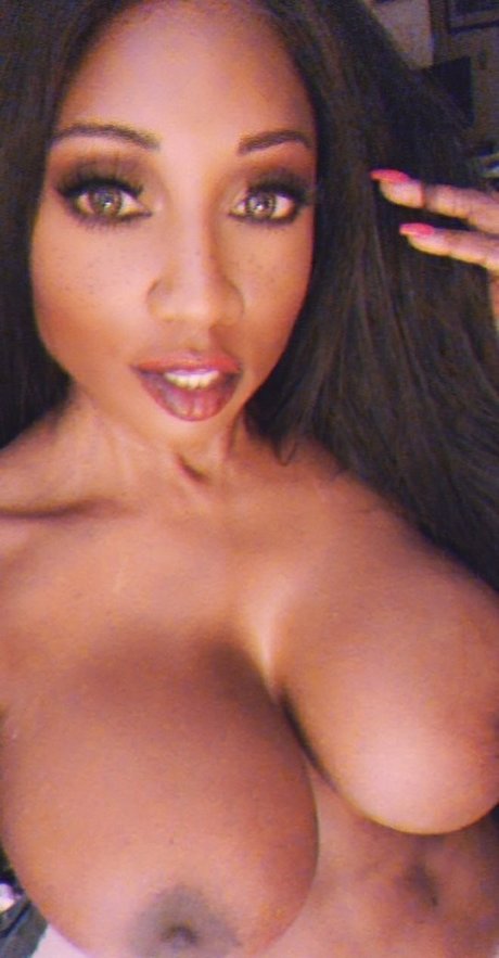 Diamondjackson nude leak onlyfans