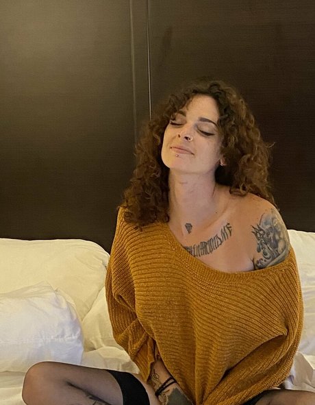 cleoalexandria  still