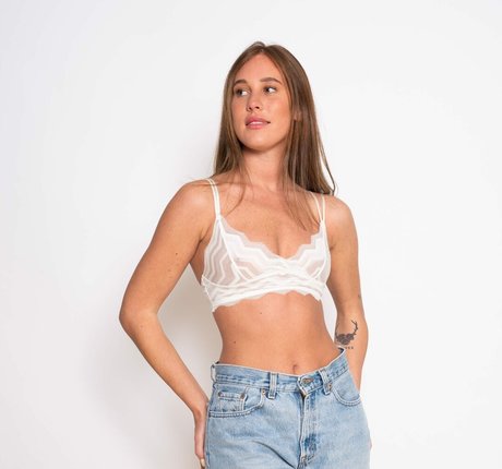 Anna Kourkoulin onlyfans naked