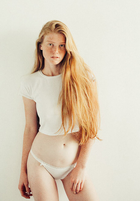 Anna Deniro only fans pic