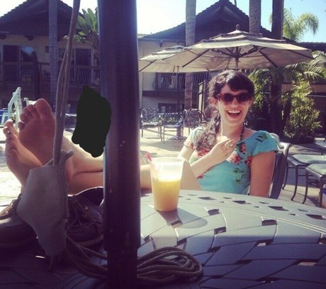 Emily Axford onlyfans leaked dirtyship