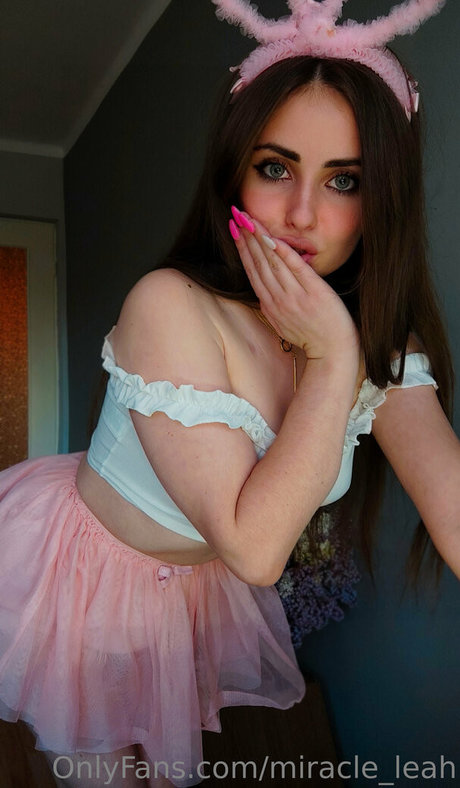 miracle leah boobs onlyfans