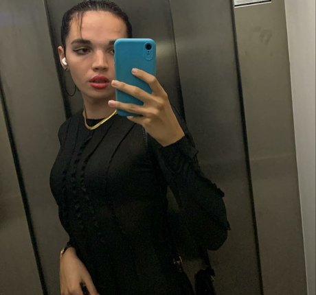 angele mhr desnuda onlyfans