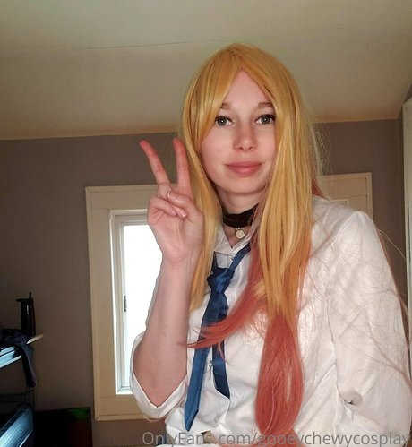 gooeychewycosplay leaked onlyfans sextape