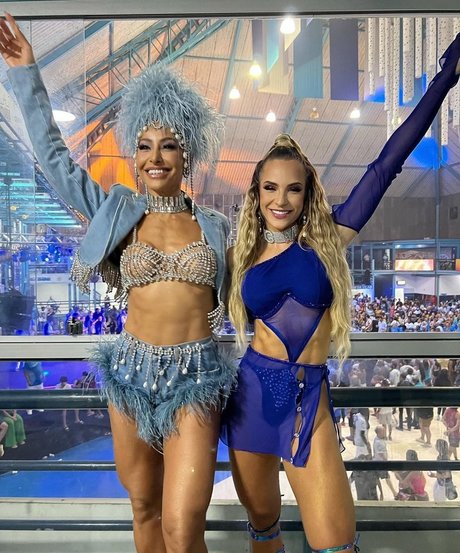 Gabi Martins onlyfans sex