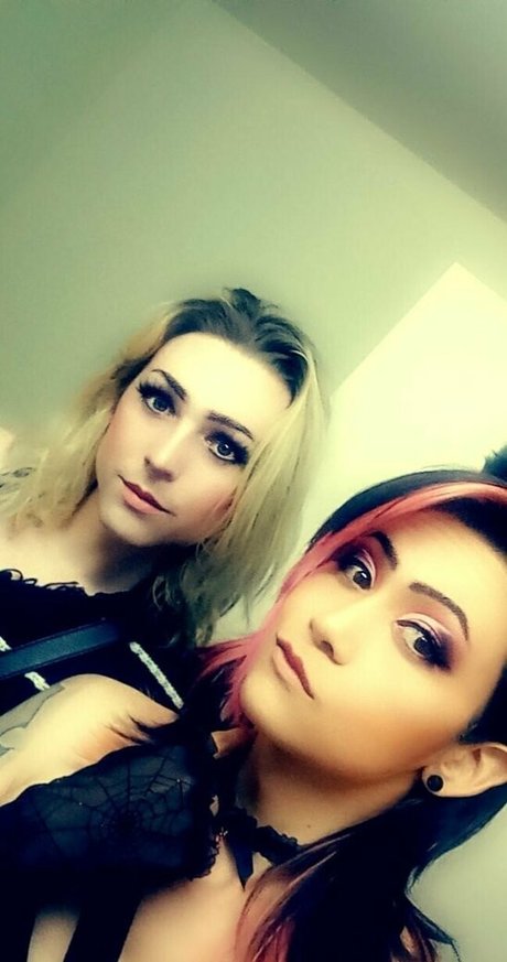 explicit onlyfans hot sex self-portrait