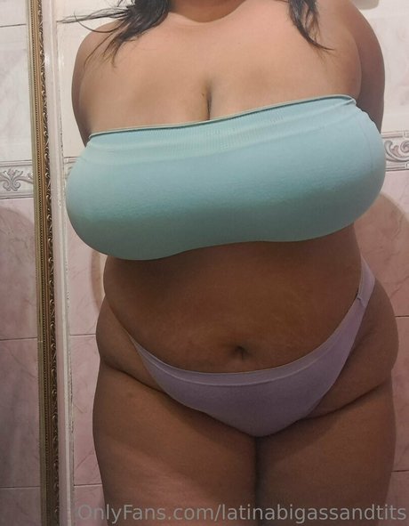 curvylatinakay1 onlyfans leaked