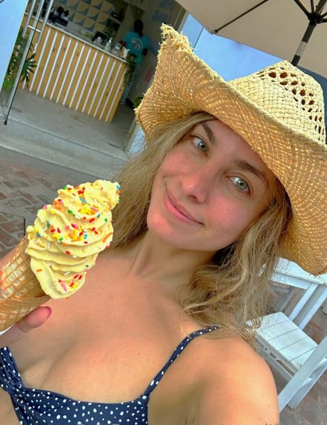 journeywithalora onlyfans leaks xxx