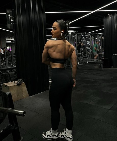 Hale Cabbar onlyfans leakd