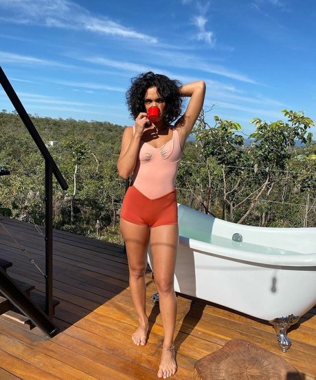 Giovana Cordeiro only fans leak nude