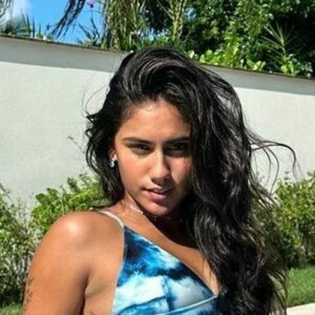 Julia Britz nudes only fans