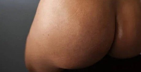 Guznenkova Valeria nude leak onlyfans