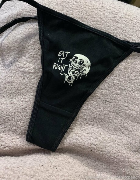 gothiccpeach onlyfans nude photos