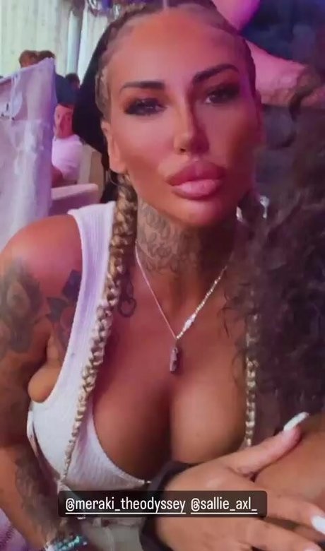 Marlie Lewis onlyfans pics leaked