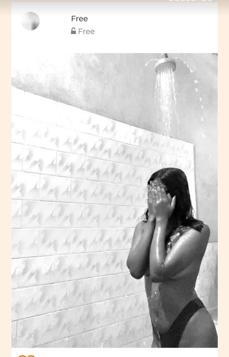 Uva Roy leaked onlyfans