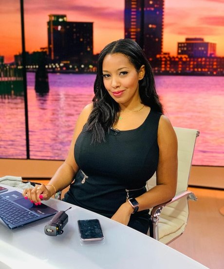 Local TV Presenters leak only fans