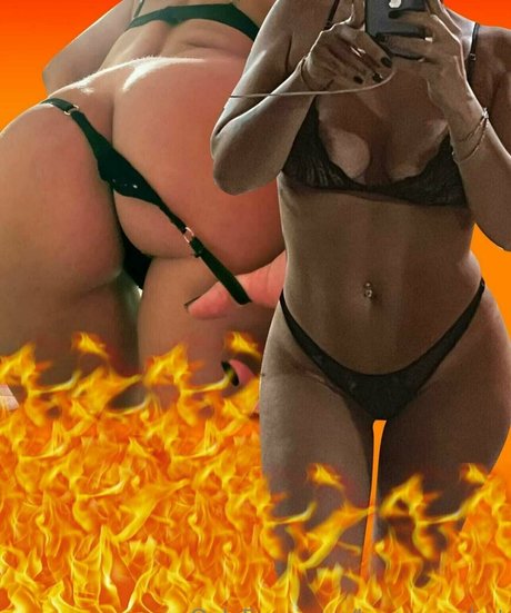 lunasuperhot onlyfans fotos